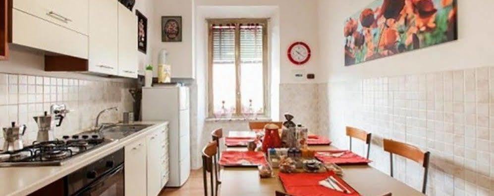Domus Appia 154 B&B ローマ エクステリア 写真